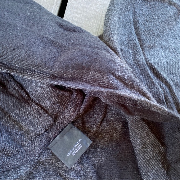 Lord & Taylor Hooded Cape/Poncho - Picture 4 of 7